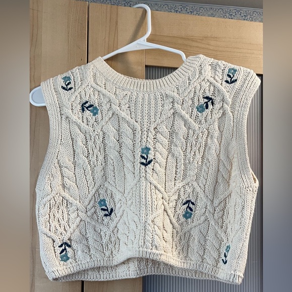 Zara Tops Zara Embroidered Knit Vest Poshmark